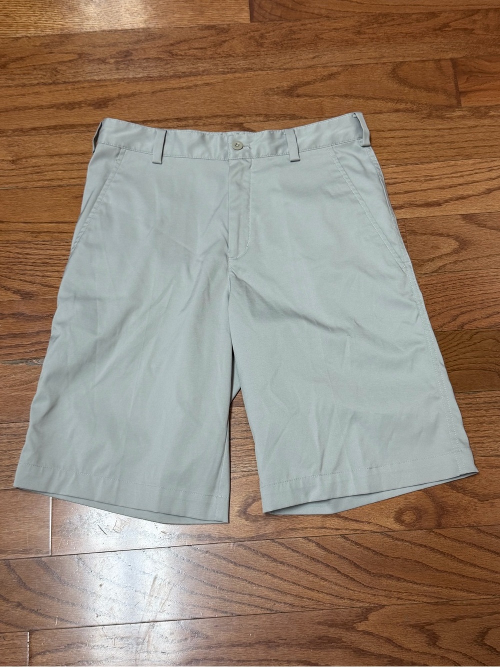 Nike Golf Men's Dri-Fit Flat-Front Shorts Light Gray Size 28